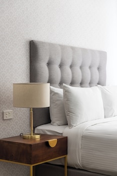 Southern Cross Hotel