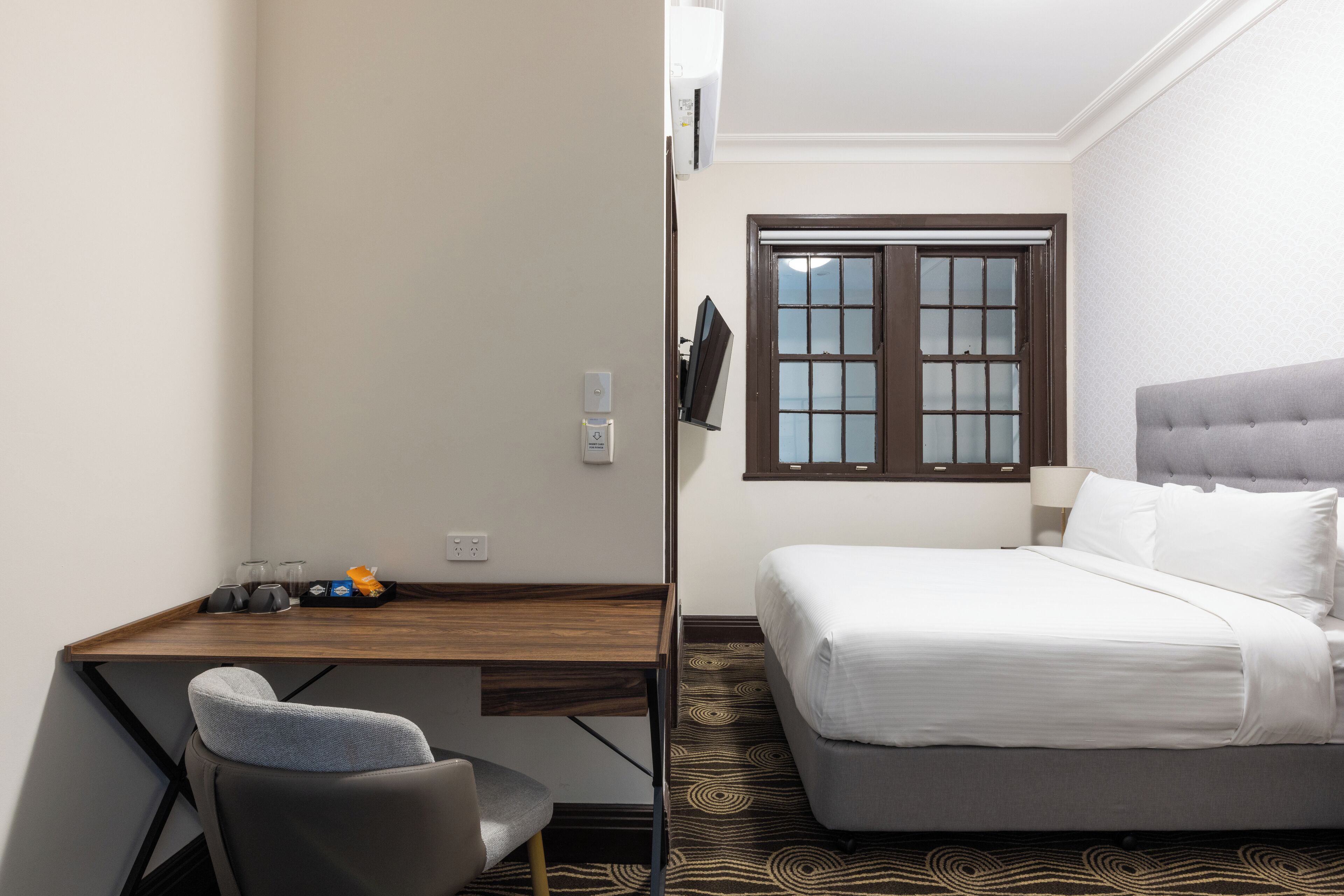 Photo - Southern Cross Hotel