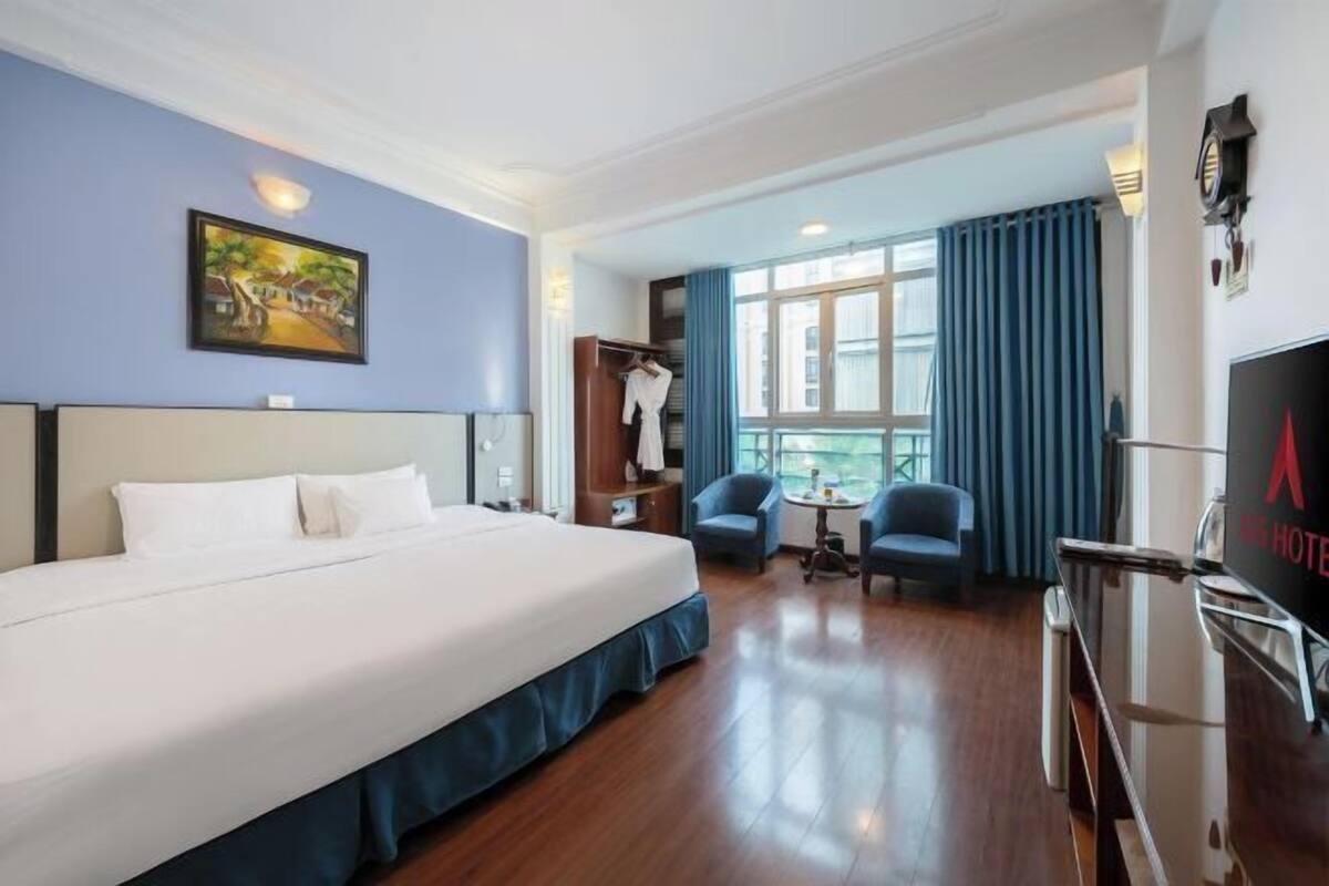 Minibar, in-room safe, blackout drapes, iron/ironing board