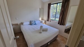 高级小屋, 2 间卧室 (Non Dog Friendly) | 床单