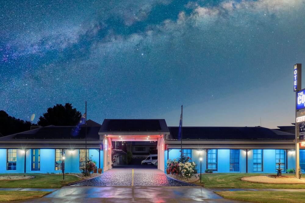 The Cottage Motor Inn Albury CBD