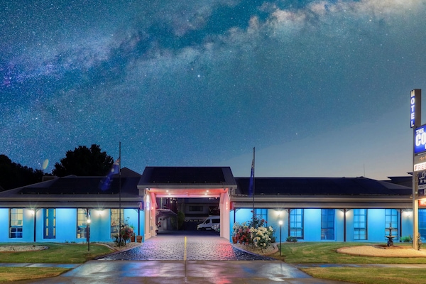 Pintu masuk properti