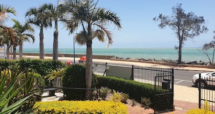 Santalina On Hervey Bay