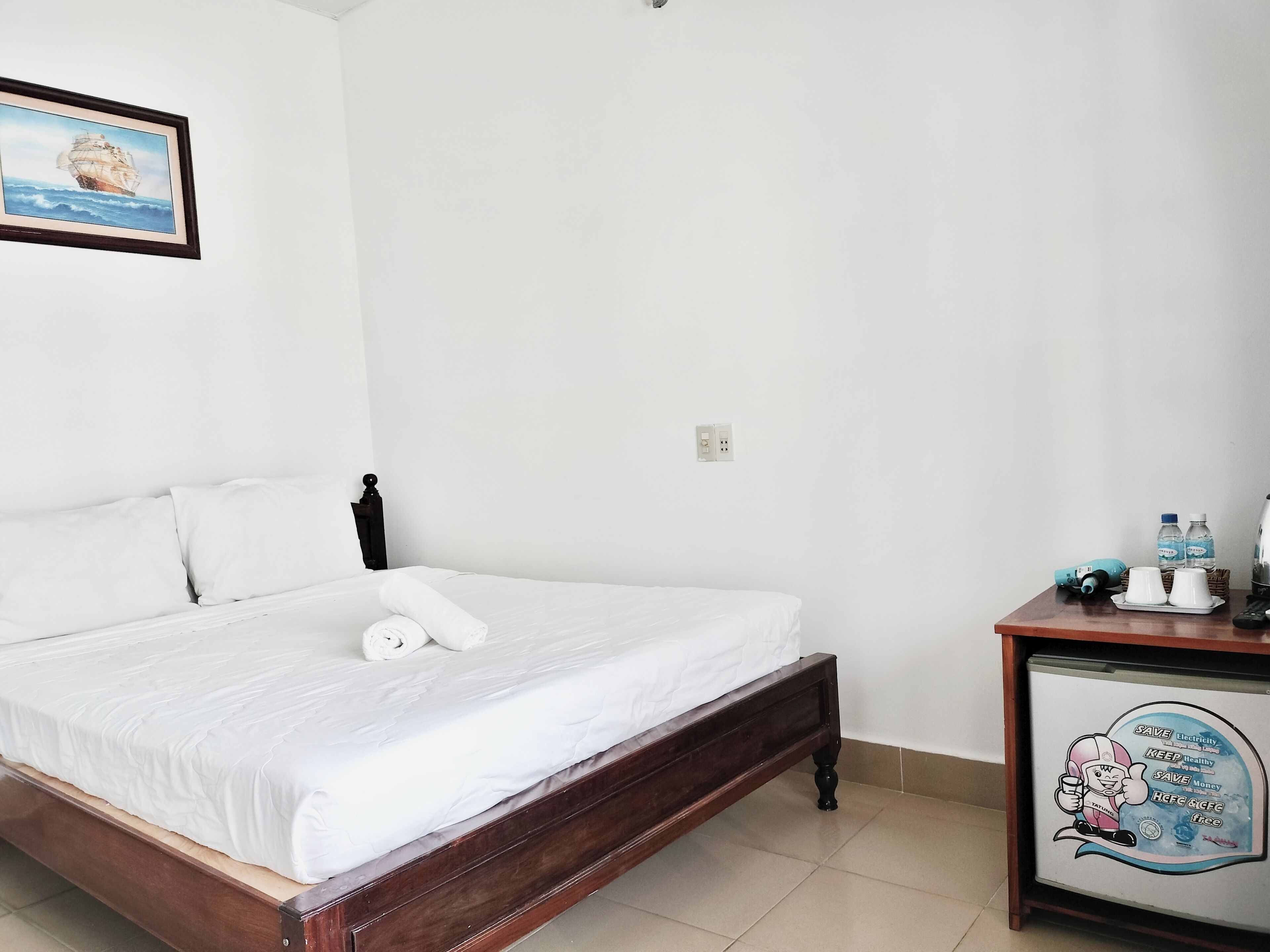 Phòng đôi Economy | 1 phòng ngủ, minibar, bàn, truy cập Internet không dây miễn phí 