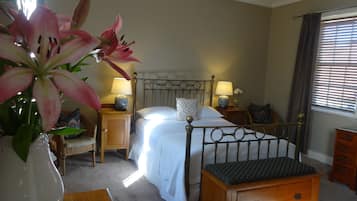1 bedroom, iron/ironing board, free WiFi