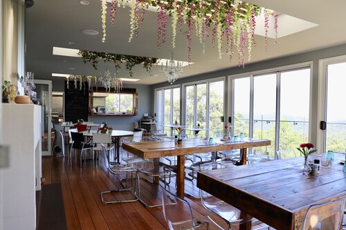 Hilltop on Tamborine