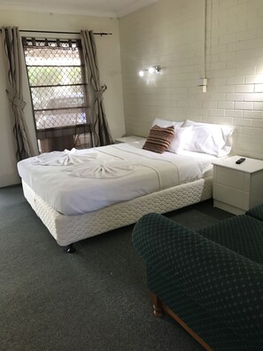 Deluxe Room, Kitchenette (Deluxe Queen)