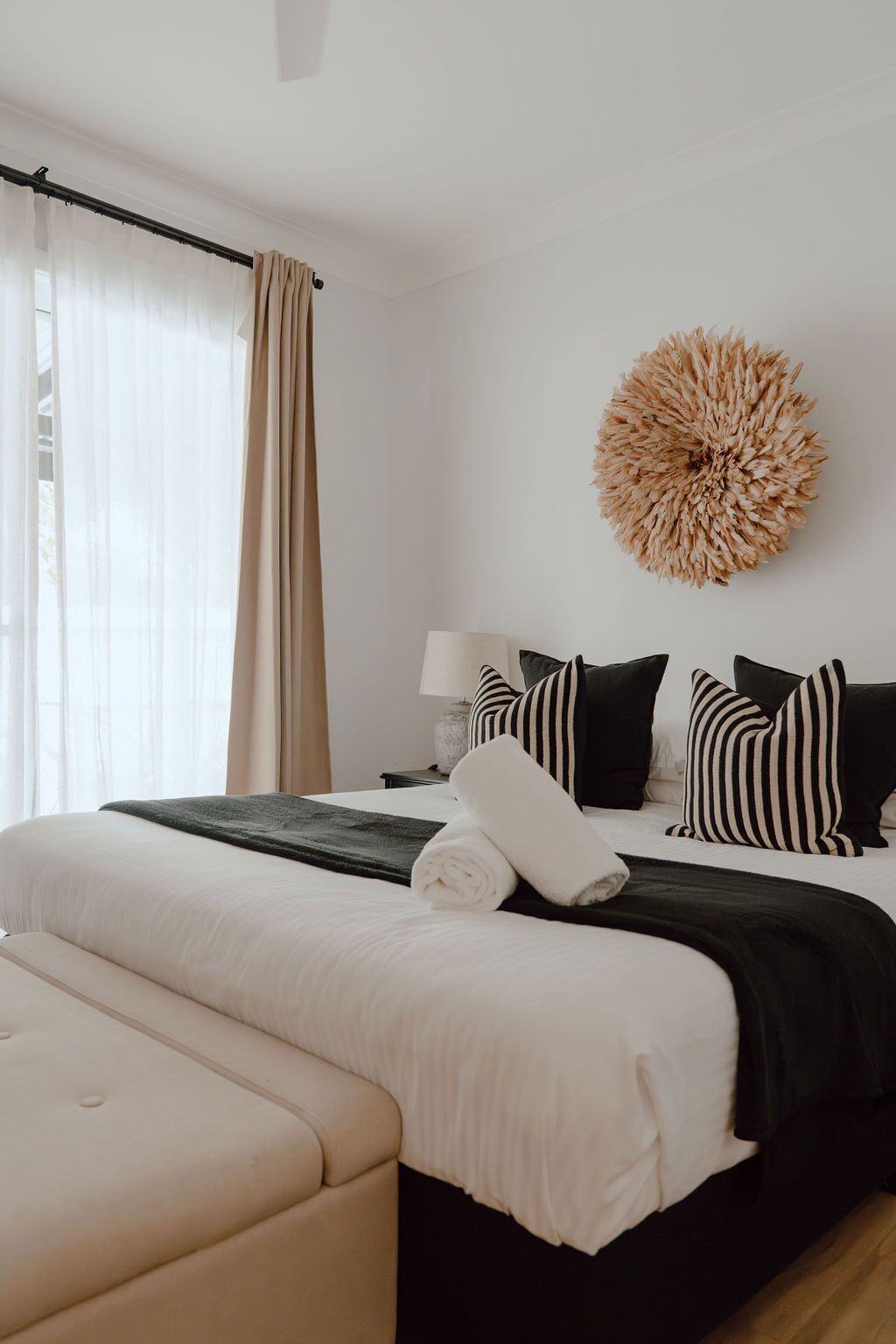 7-Bedroom Fun House | Individually decorated, individually furnished, free WiFi, bed sheets