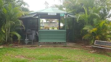 BBQ/picnic area