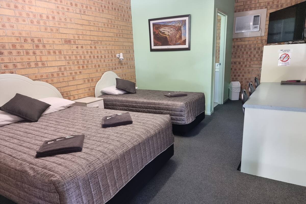 Escritorio y wifi gratis