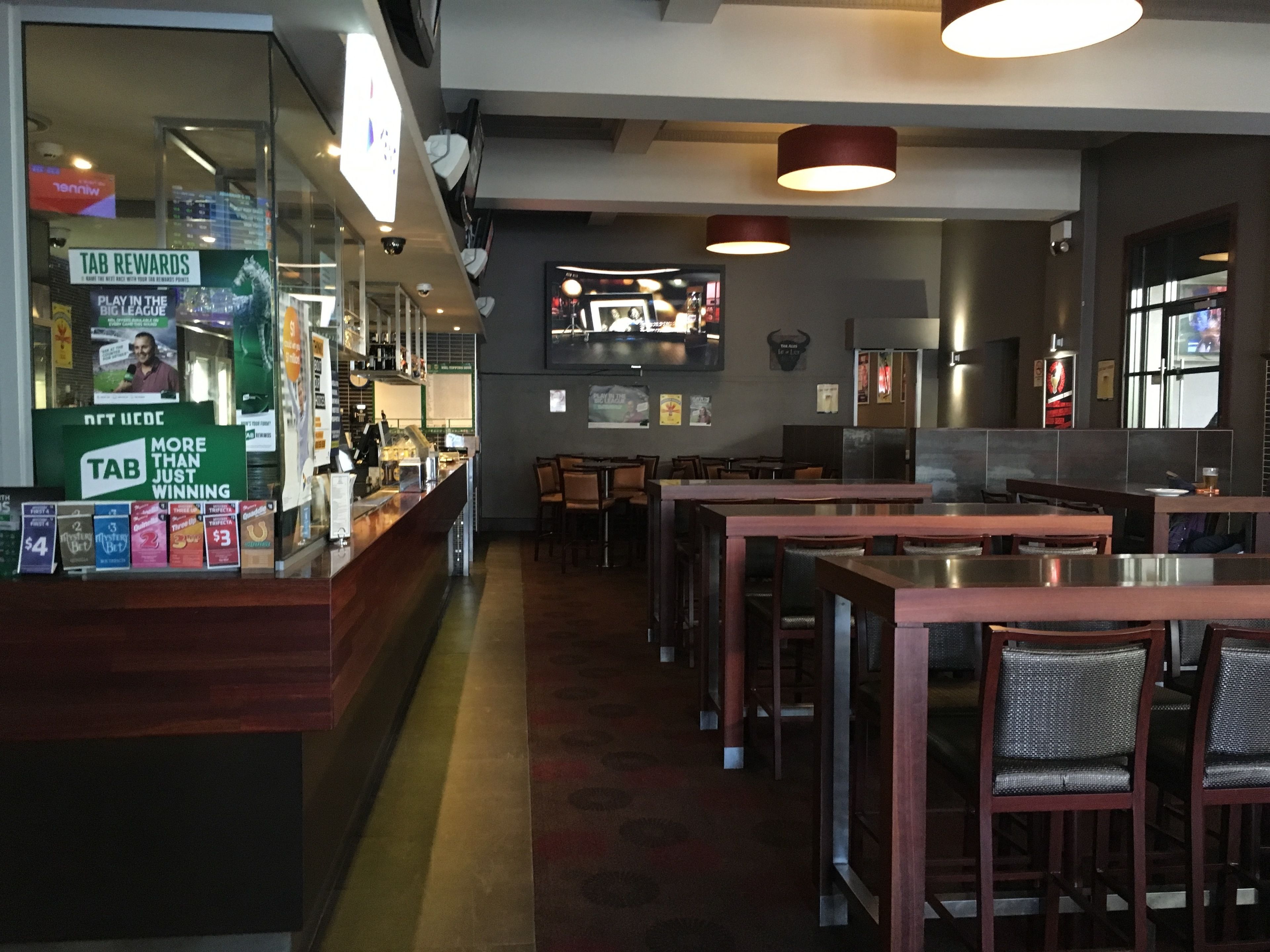 Photo - Strathfield Hotel