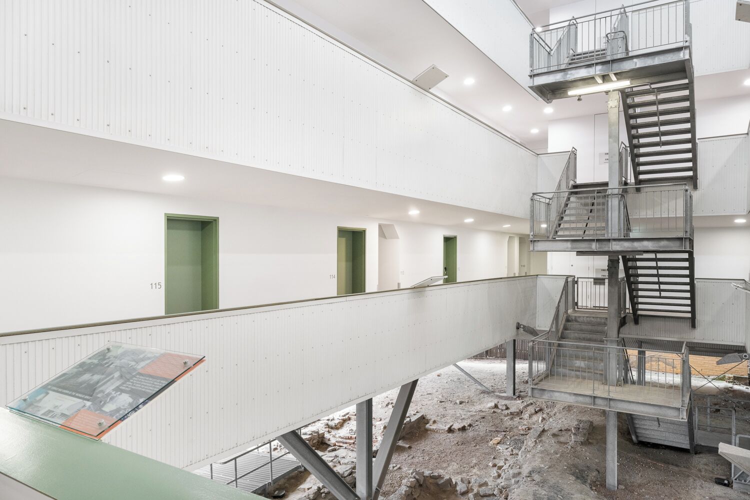 Photo - YHA Sydney Harbour