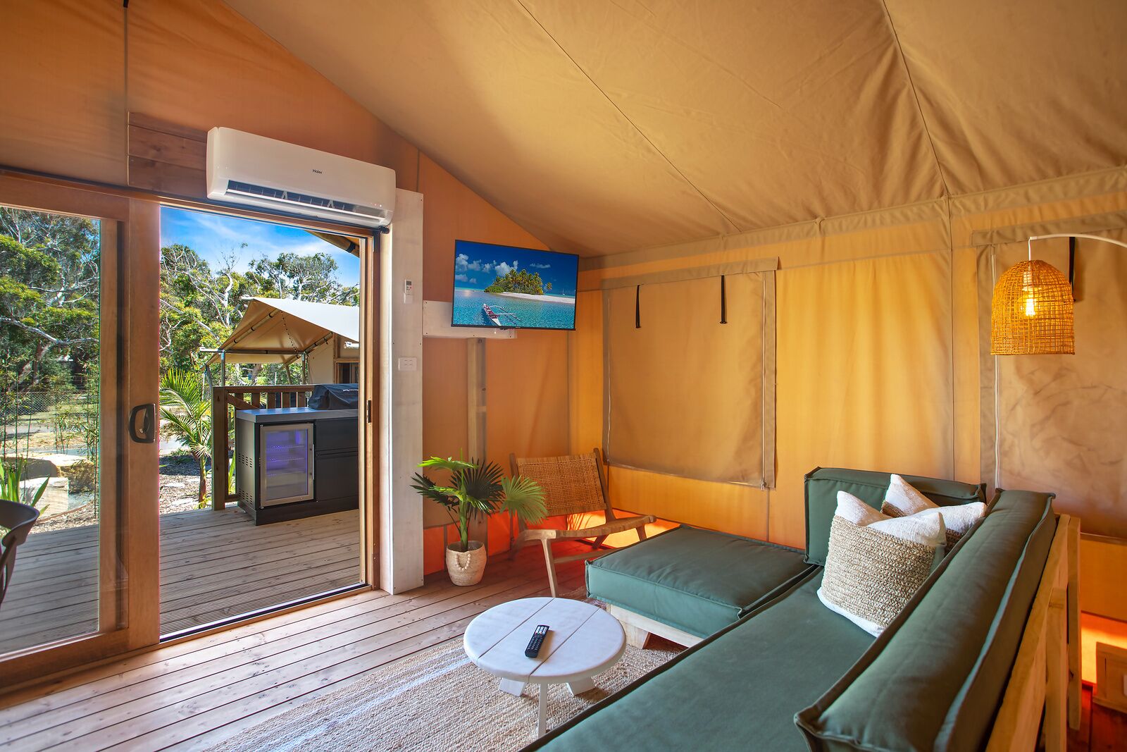 Luxury Beach Tents - 4B | Living area | TV