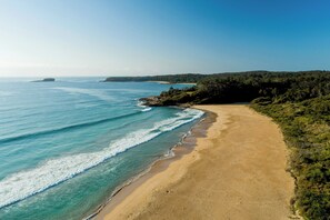 Beach nearby - Big4 South Durras Holiday Park (South Durras)