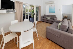 Standard Villa, 2 Bedrooms, Kitchen (Main Beach Villa 4.5*) | Living area - Big4 South Durras Holiday Park (South Durras)