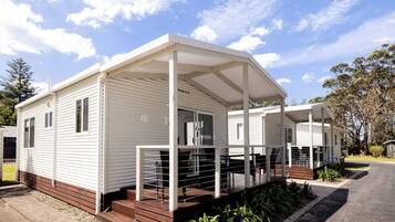 Family Cabin, 2 Bedrooms, Kitchen (Family Cab 4*) | Terrace/patio