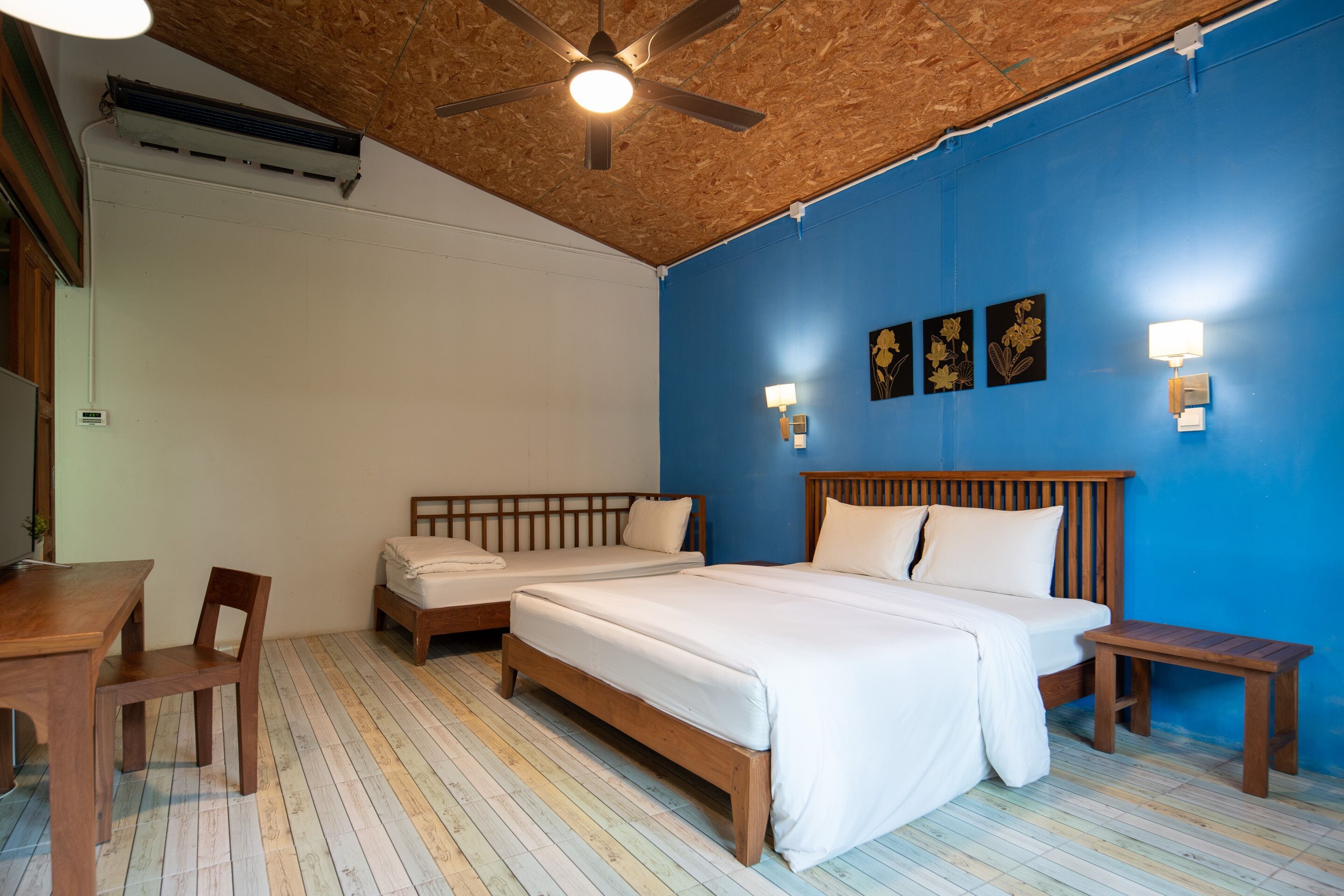 stage 2 kings 2 singles 2 baths | in-room safe, desk, laptop workspace, blackout curtains