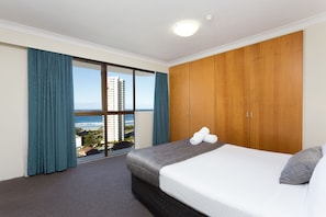 1 bedroom, soundproofing, iron/ironing board, free WiFi