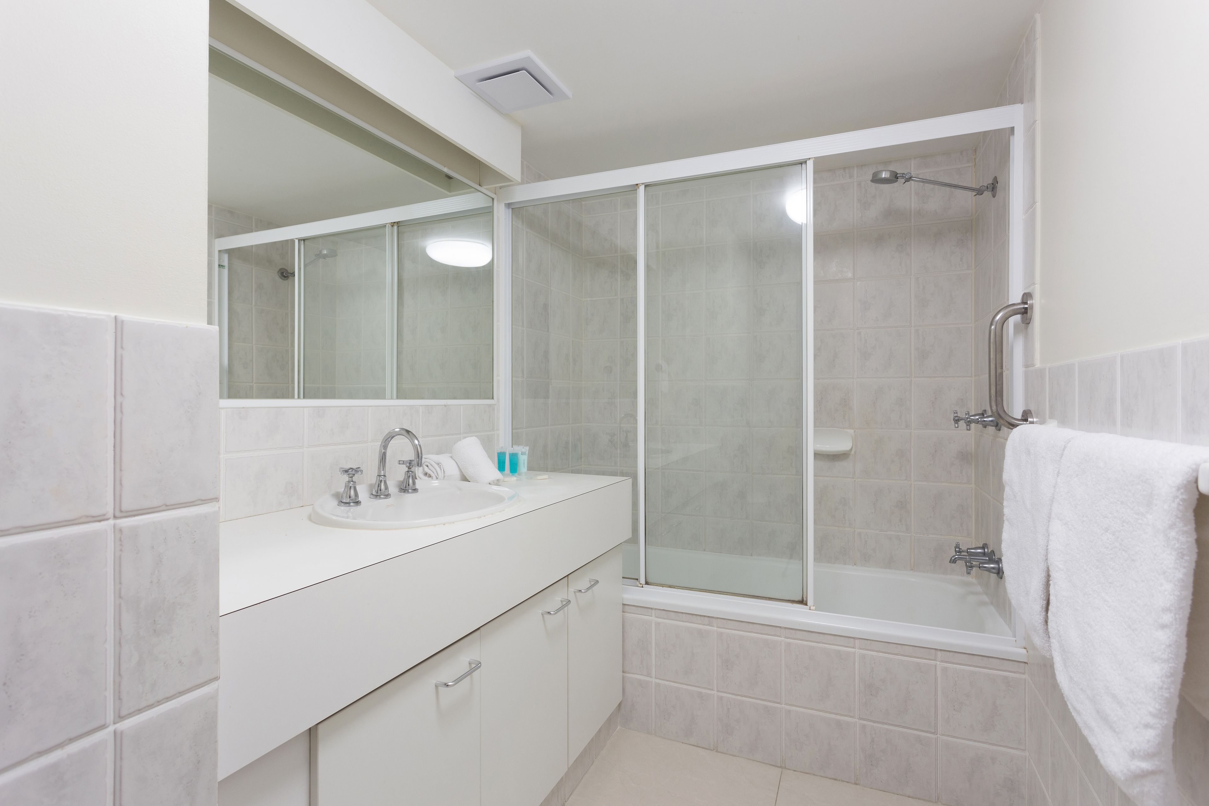 Capricornia Apartments — image 12