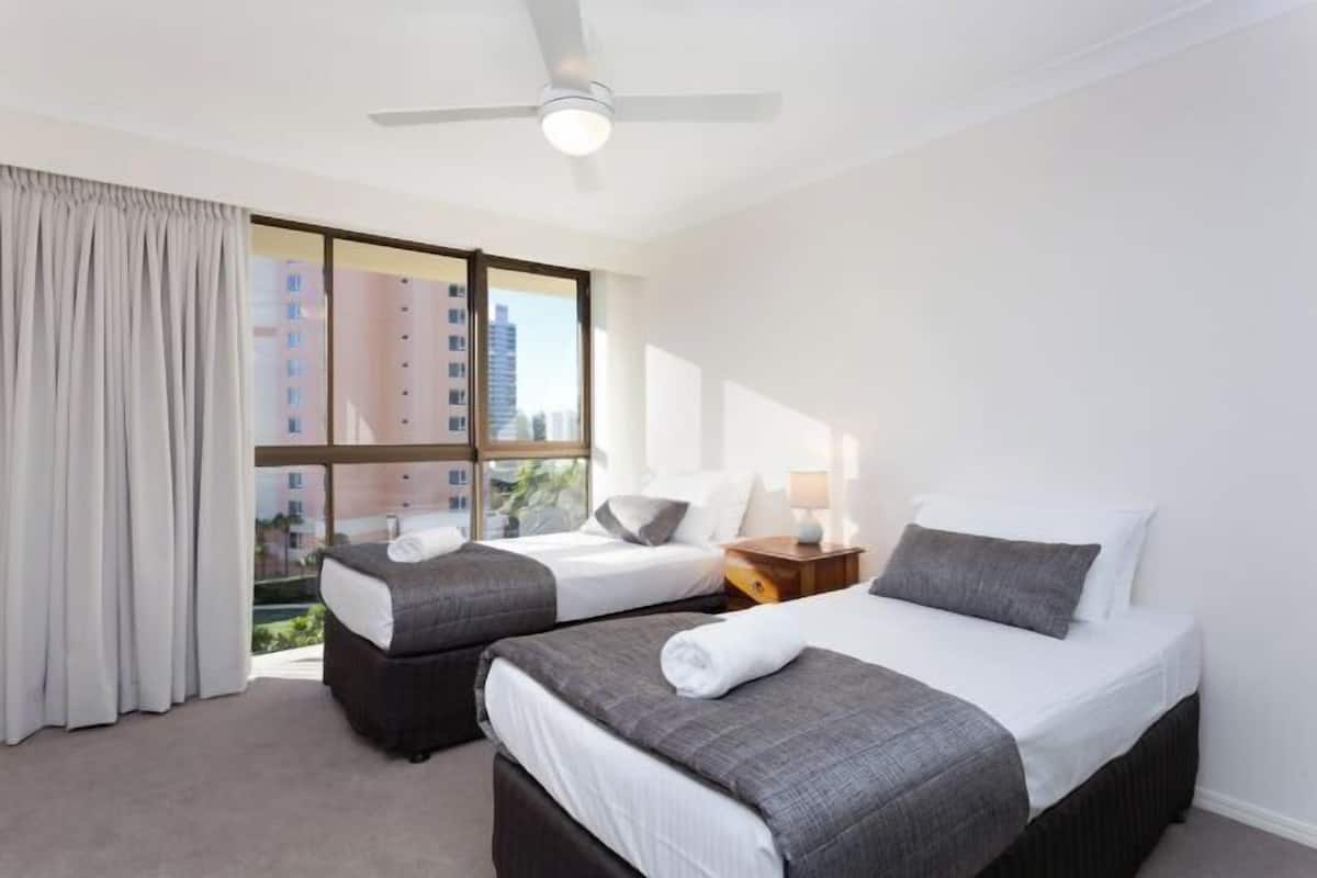 1 bedroom, soundproofing, iron/ironing board, free WiFi