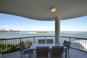 Three Bedroom - Sixth Level | Balcony