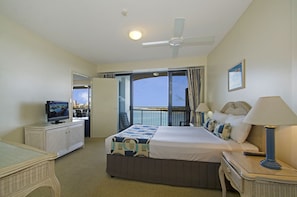 Two Bedroom - Sixth Level