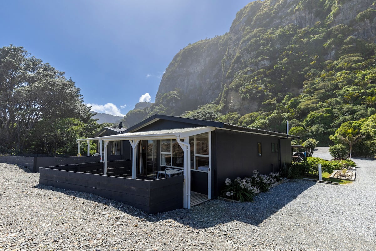Family Suite, 3 Bedrooms, Kitchenette | Terrace/patio