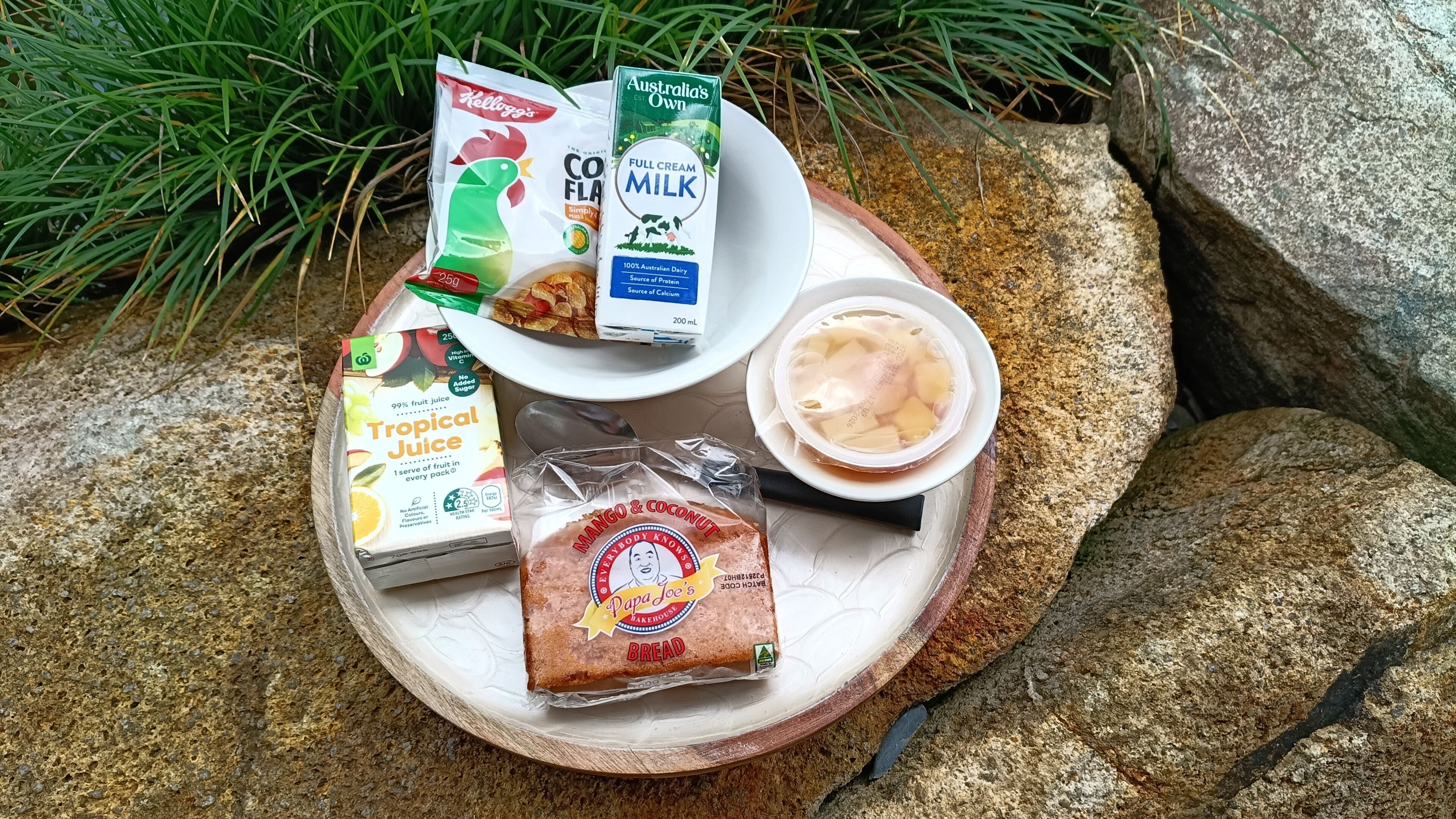 朝食