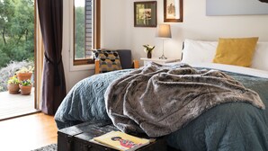 Standard Room, Non Smoking, Balcony (Daylesford Getaway Room 2) | WiFi (free) - Old Chilli B&B (Daylesford)