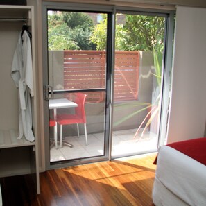 Chambre Double ou avec lits jumeaux (King Twin Suite) | Terrasse/Patio