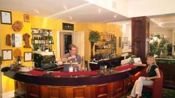 Bar (in der Unterkunft)