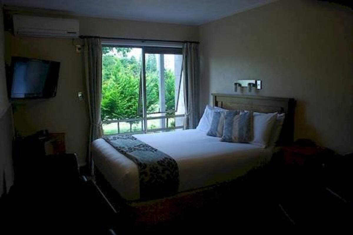 Economy Studio | WiFi (free), bed sheets