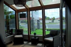 Interior entrance - Fountain City Motor Inn (Hamilton)