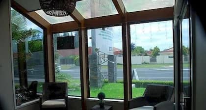 Fountain City Motor Inn