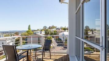 Penthouse | Balcony view