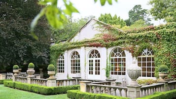 Jardines del alojamiento