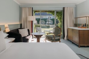 Garden Terrace | Minibar (con algunos artículos gratuitos), caja fuerte, cortinas opacas