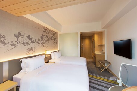 Hilton Garden Inn Singapore Serangoon - Image 35