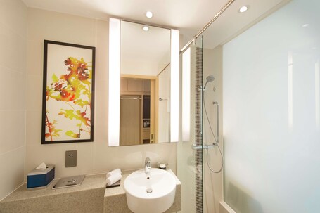 Hilton Garden Inn Singapore Serangoon - Image 20