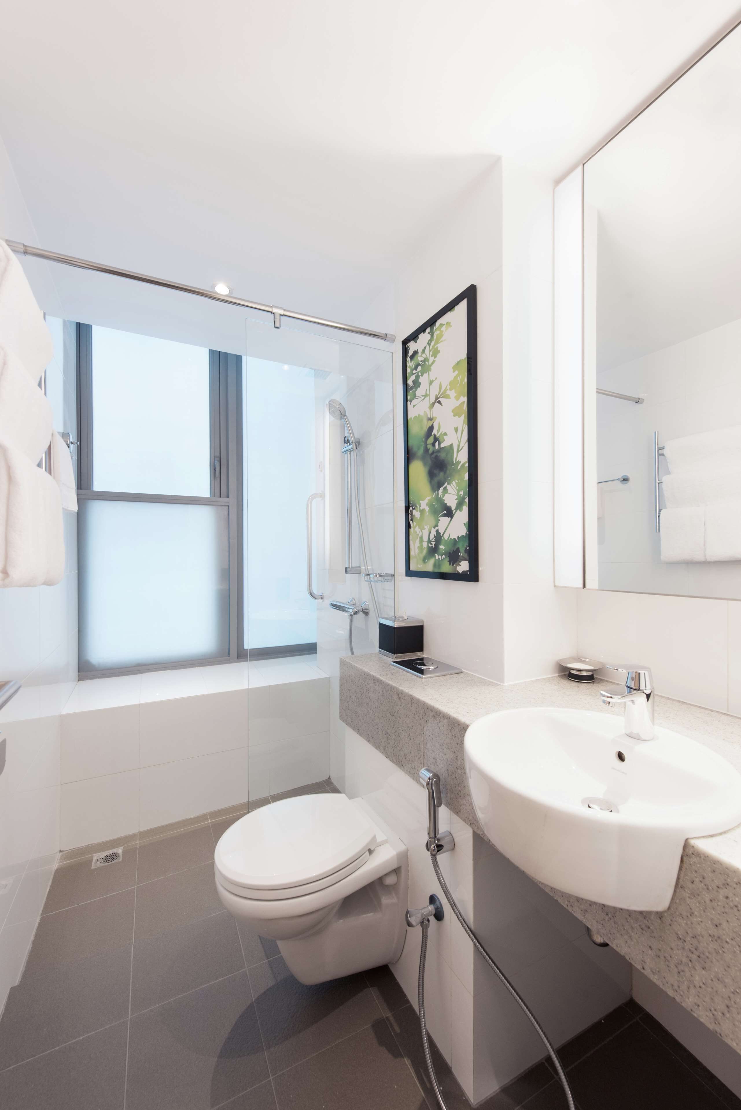 room, 1 king bed, accessible | bathroom | shower, free toiletries, hair dryer, slippers