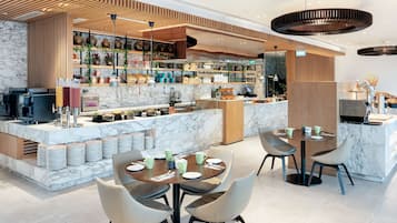 Colazione a buffet, servita tutte le mattine (29.7 SGD a persona)