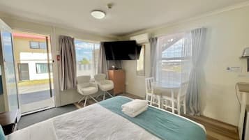 Standard-Studio, Nichtraucher, Kochnische (Studio Unit) | Bügeleisen/Bügelbrett, kostenloses WLAN, Bettwäsche