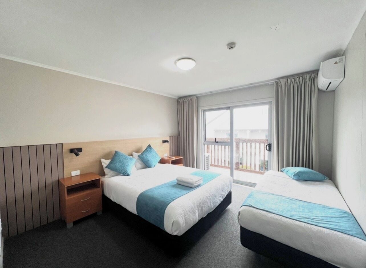 Upstairs Family Apartment | Iron/ironing board, free WiFi, bed sheets