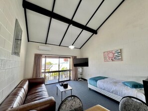 Two-storey Two-bedroom Apartment | Living area - Mountain View Motel, Taupo (Taupo)