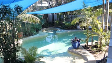 Superior Studio Suite, 1 Queen Bed, Kitchenette, Pool View | Private pool
