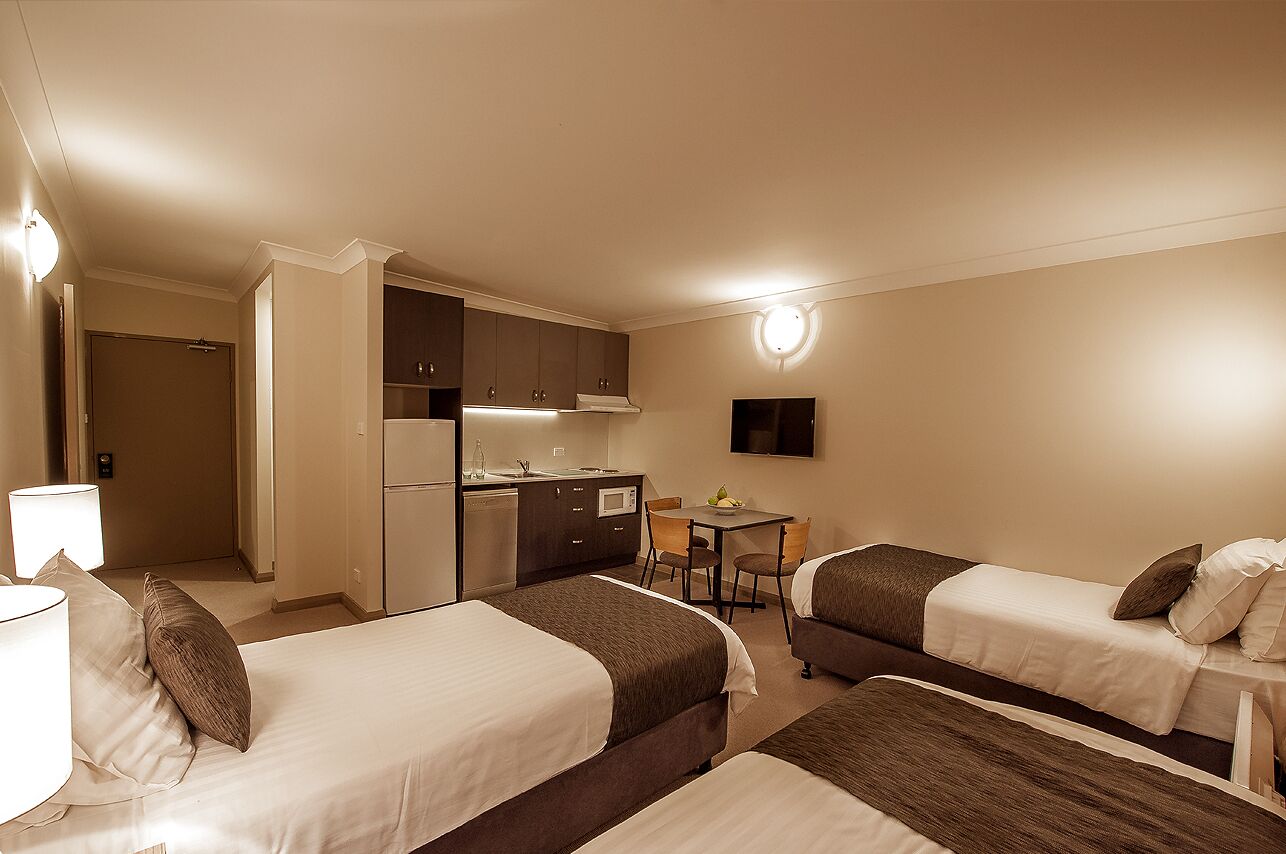 standard studio, non smoking, kitchenette | cots/infant beds, bed sheets