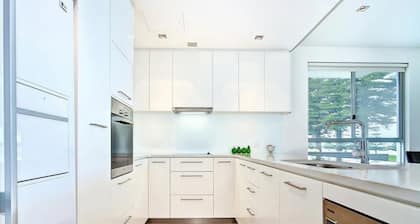 Breeze Beachfront Apartments