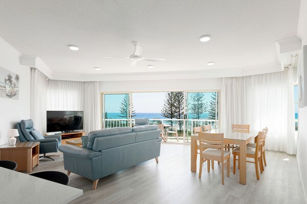 Grand Palais Boolarong Beachside Resort - Maroochydore