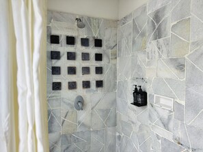 Haringin Villa Double | Bathroom