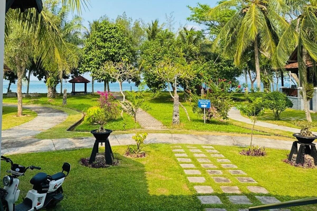 Phòng Suite Cao cấp (Krakatau Suite) | Hiên